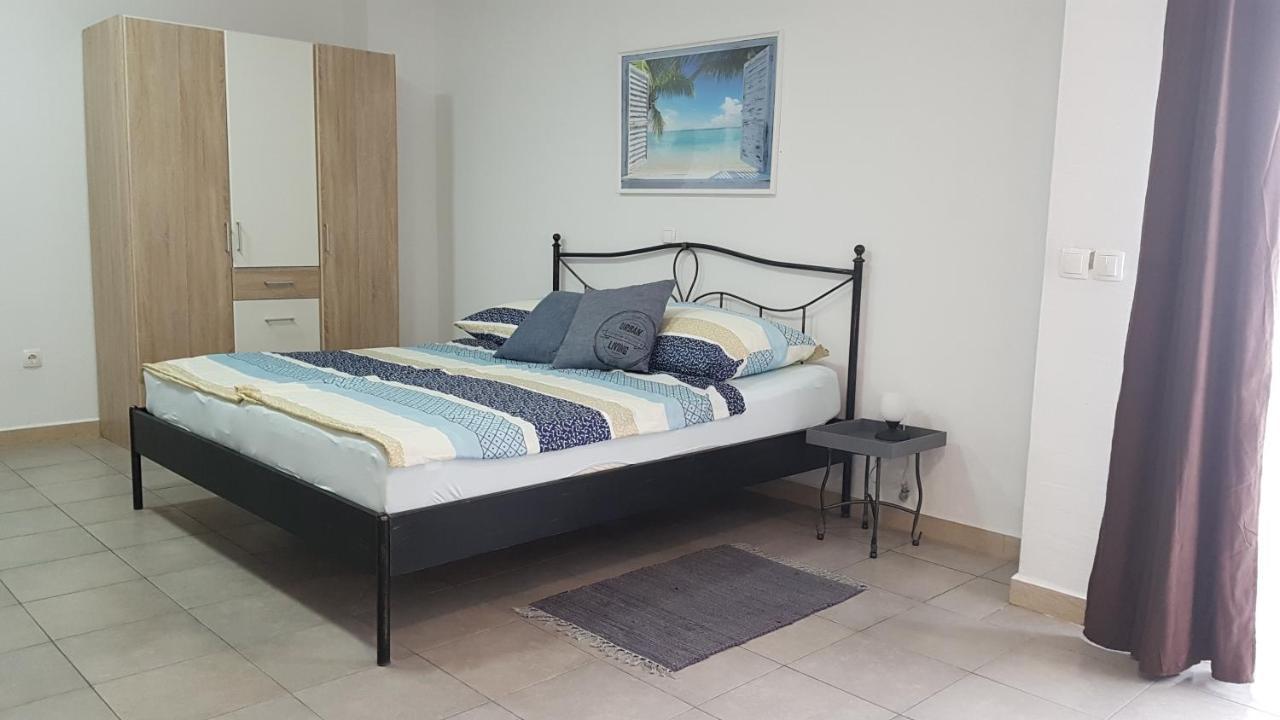 Hamo Apartments Lumbarda Exterior foto