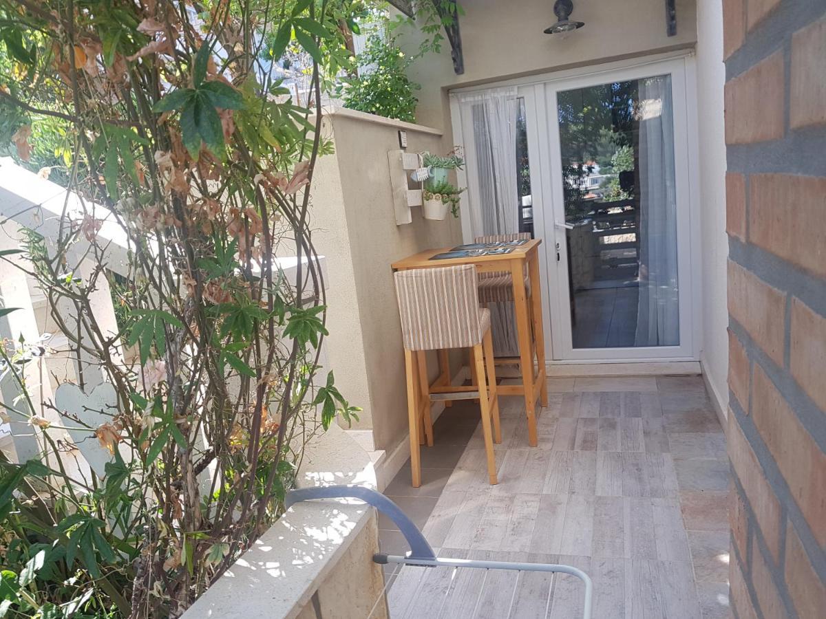 Hamo Apartments Lumbarda Exterior foto